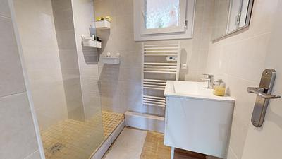 Photo du 10 rue Greuze, 69100 Villeurbanne, France Villeurbanne