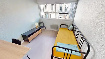 Photo du 28 Avenue D'arès, 33000 Bordeaux, France Bordeaux