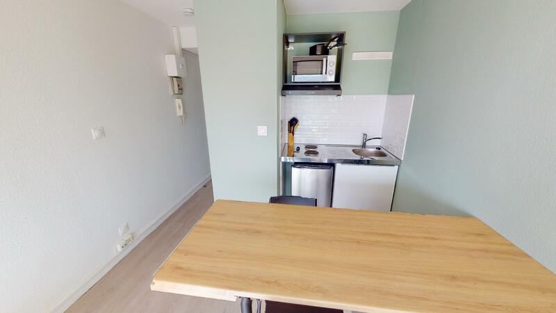 Photo du 28 Avenue D'arès, 33000 Bordeaux, France Bordeaux