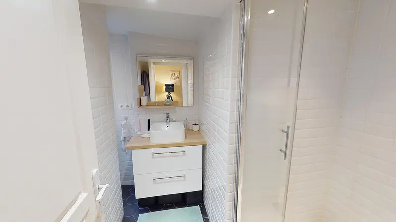 Photo du 12 Rue Lechapelais, 75017 Paris, France Paris