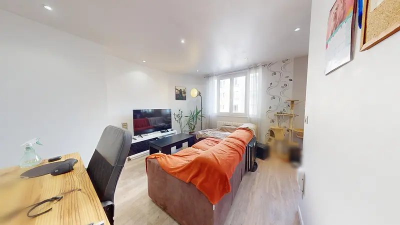 Photo du 110 Avenue Roger Salengro, 69100 Villeurbanne, France Villeurbanne