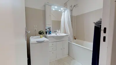 Photo du 12 Rue Ludovic Bonin, 69200 Vénissieux, France Vénissieux