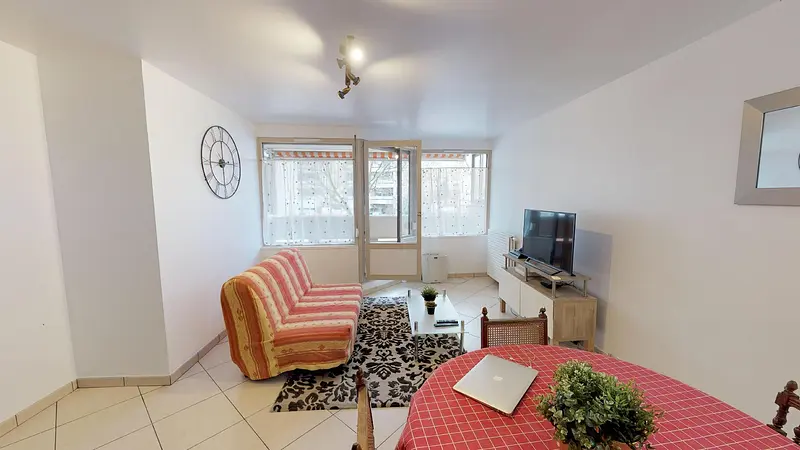 Photo du 12 Rue Ludovic Bonin, 69200 Vénissieux, France Vénissieux