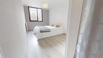 Photo du 12 Rue Ludovic Bonin, 69200 Vénissieux, France Vénissieux
