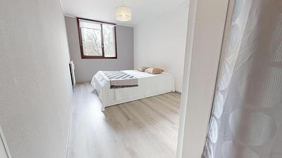 Photo du 12 Rue Ludovic Bonin, 69200 Vénissieux, France Vénissieux
