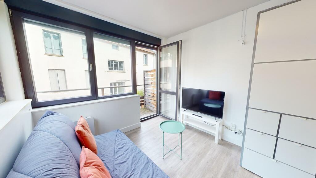 Photo du 26 Rue Des Armuriers, 42100 Saint-Étienne, France Saint-Étienne