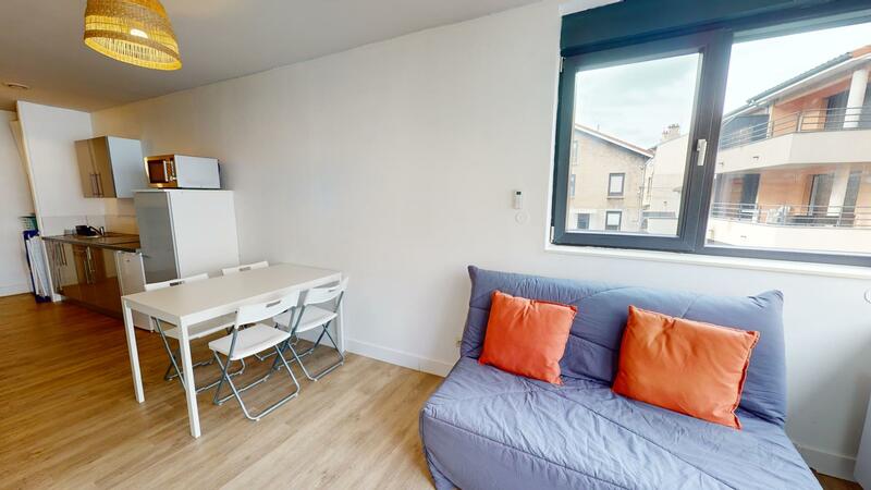 Photo du 26 Rue Des Armuriers, 42100 Saint-Étienne, France Saint-Étienne