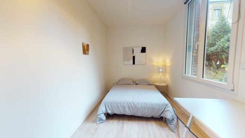 Photo du 18 Rue Jules Ledin, 42000 Saint-Étienne, France Saint-Étienne