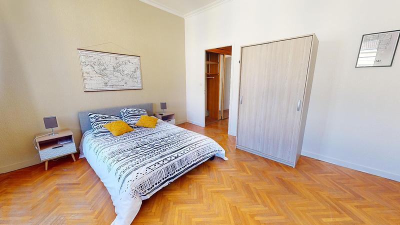 Photo du 31 Rue Charles De Gaulle, 42000 Saint-Étienne, France Saint-Étienne