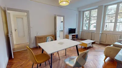 Photo du 28 Rue Lamartine, T3 Etage 3, 71000 Mâcon, France Mâcon