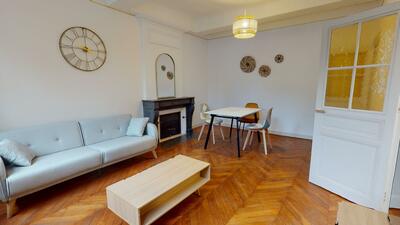 Photo du 28 Rue Lamartine, T3 Etage 3, 71000 Mâcon, France Mâcon