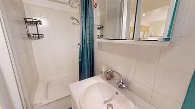 Photo du 39 Avenue Salvador Allende, 69500 Bron, France Bron