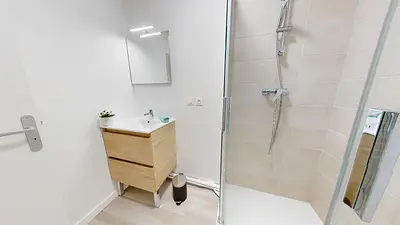 Photo du 135 rue Challemel-Lacour, 69008 Lyon, France Lyon