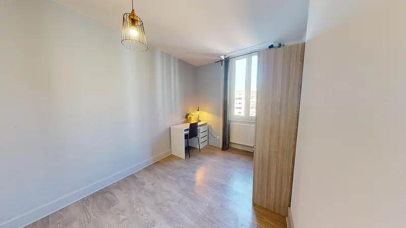 Photo du 18 Rue Du Onze Novembre, 42100 Saint-Étienne, France Saint-Étienne