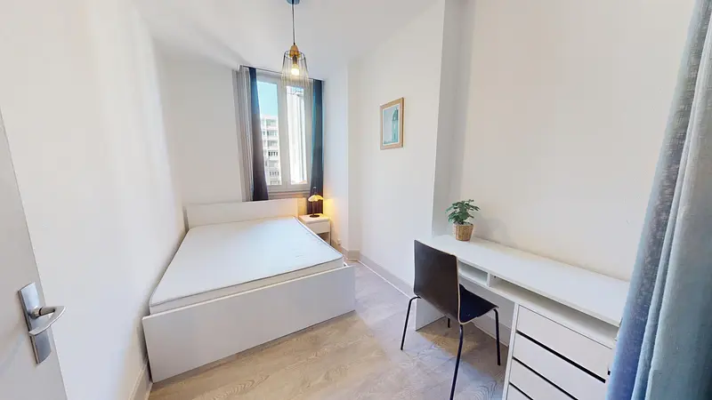 Photo du 18 Rue Du Onze Novembre, 42100 Saint-Étienne, France Saint-Étienne