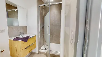 Photo du 57 Cours De La République, 69100 Villeurbanne, France Villeurbanne