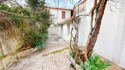 Photo du Rue Joseph Fauré, 33100 Bordeaux, France Bordeaux