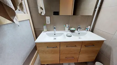 Photo du 86 rue Jean Sarrazin, 69008 Lyon, France Lyon