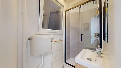 Photo du 6 Rue Émile Allez, 75017 Paris, France Paris