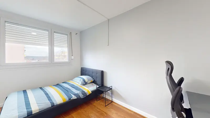 Photo du 2 Rue Henri Wallon, 76800 Saint-Étienne-du-Rouvray, France Saint-Étienne-du-Rouvray