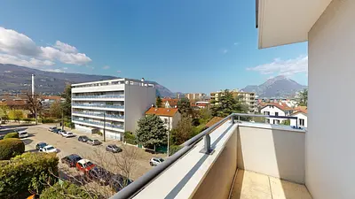 Photo du 5 Rue Louise Michel, 38100 Grenoble, France Grenoble