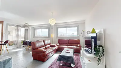 Photo du 26 Avenue Maurice Thorez, Batiment C, 69200 Vénissieux, France Vénissieux