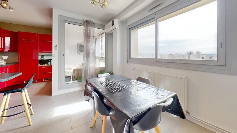 Photo du 26 Avenue Maurice Thorez, Batiment C, 69200 Vénissieux, France Vénissieux