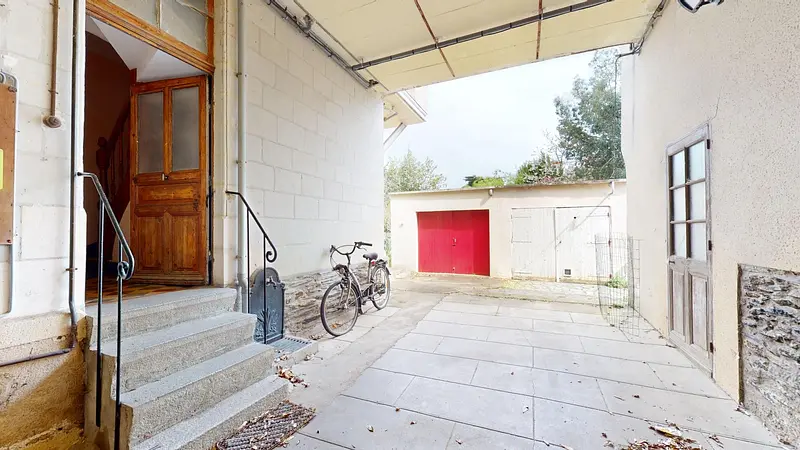 Photo du 23 Rue Louis Blanc, 49100 Angers, France Angers