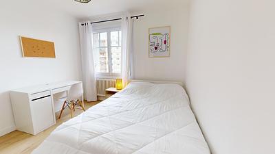 Photo du 10 Avenue Roger Salengro, 69100 Villeurbanne, France Villeurbanne