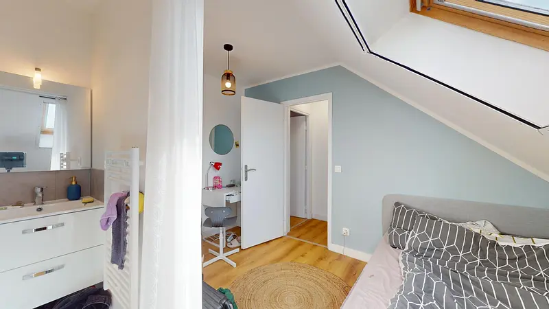 Photo du 28 Rue Roger Salengro, 59370 Mons-en-Barœul, France Mons-en-Barœul