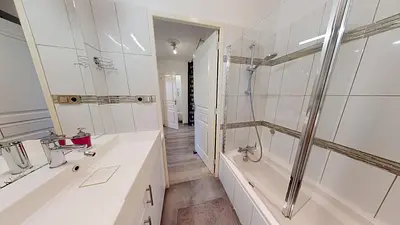 Photo du 18 Avenue Rockefeller, 69008 Lyon, France Lyon