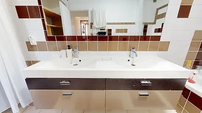 Photo du 5 Rue Cotelier, 30000 Nîmes, France Nîmes