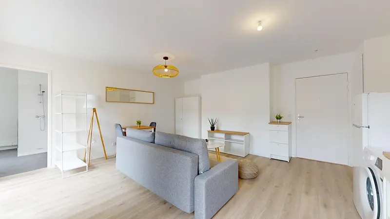Photo du Rue Maurice Ravel, 59800 Lille, France Lille