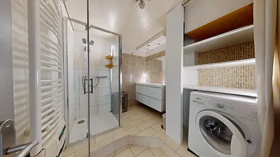 Photo du 30 Rue De Montelier, 69200 Vénissieux, France Vénissieux