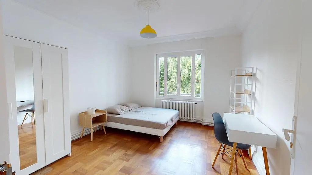 Photo du 86 Rue Pierre Delore, 69008 Lyon, France Lyon