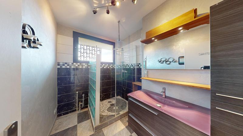 Photo du 37 Avenue Albert Raimond, 42270 Saint-Priest-en-Jarez, France Saint-Priest-en-Jarez