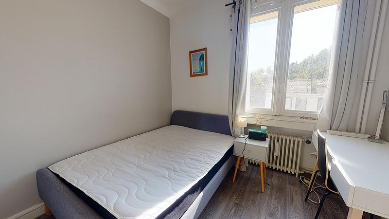Photo du 44 Rue Des Docteurs Charcot, 42100 Saint-Étienne, France Saint-Étienne
