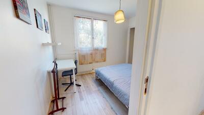 Photo du 10 Rue Raoul Follereau, 42100 Saint-Étienne, France Saint-Étienne