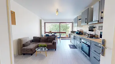 Photo du 8 Rue Les Larris Orange, 95000 Pontoise, France Pontoise