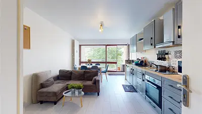 Photo du 8 Rue Les Larris Orange, 95000 Pontoise, France Pontoise