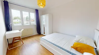 Photo du 15 Rue Pétetin, 69500 Bron, France Bron