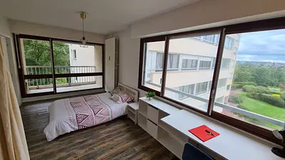 Photo du 8 Rue Les Larris Orange, 95000 Pontoise, France Pontoise