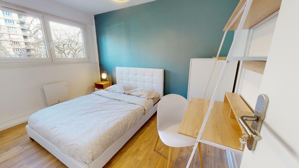 Photo du 58 Rue Léon Jouhaux, 38100 Grenoble, France Grenoble