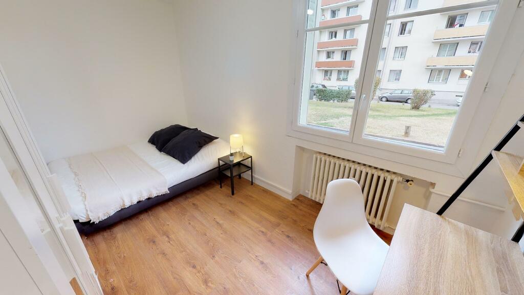 Photo du 43 Rue Thomas Blanchet, LAFAGEdirect, 69008 Lyon, France Lyon