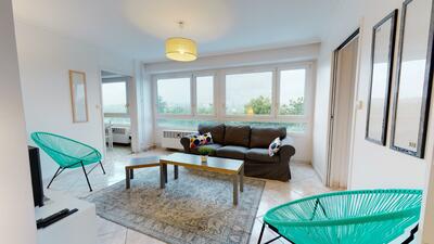 Photo du 10 Boulevard De L'europe, 69600 Oullins-Pierre-Bénite, France Oullins-Pierre-Bénite