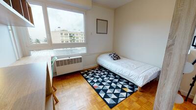 Photo du 10 Boulevard De L'europe, 69600 Oullins-Pierre-Bénite, France Oullins-Pierre-Bénite