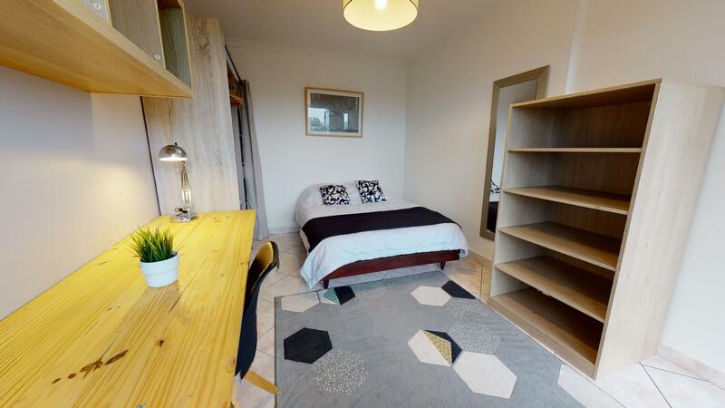 Photo du 10 Boulevard De L'europe, 69600 Oullins-Pierre-Bénite, France Oullins-Pierre-Bénite