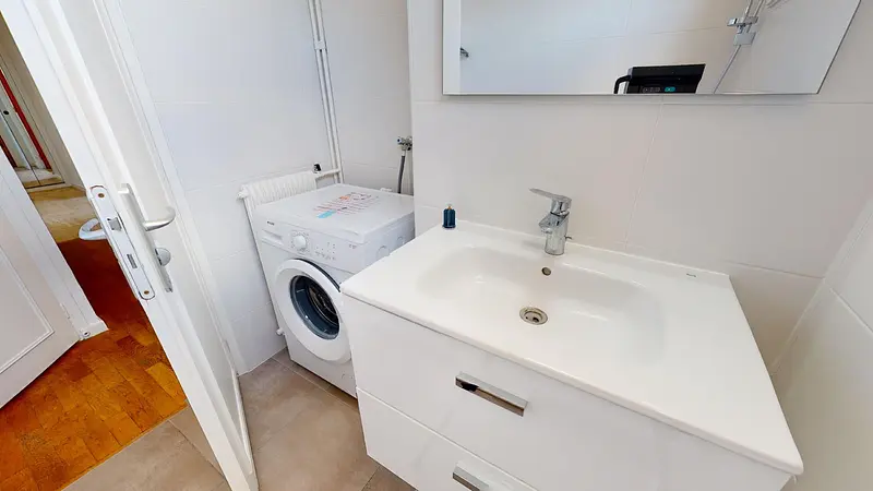 Photo du 12 Rue Jules Valensaut, 69008 Lyon, France Lyon