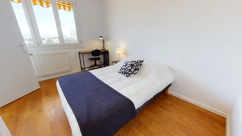 Photo du 12 Rue Jules Valensaut, 69008 Lyon, France Lyon