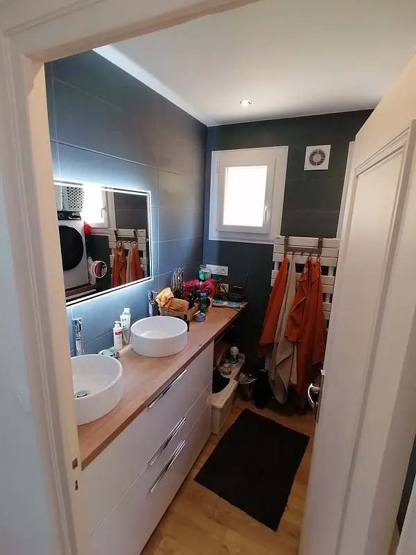 Photo du 42 rue Vaillant Couturier, 69200 Vénissieux, France Vénissieux